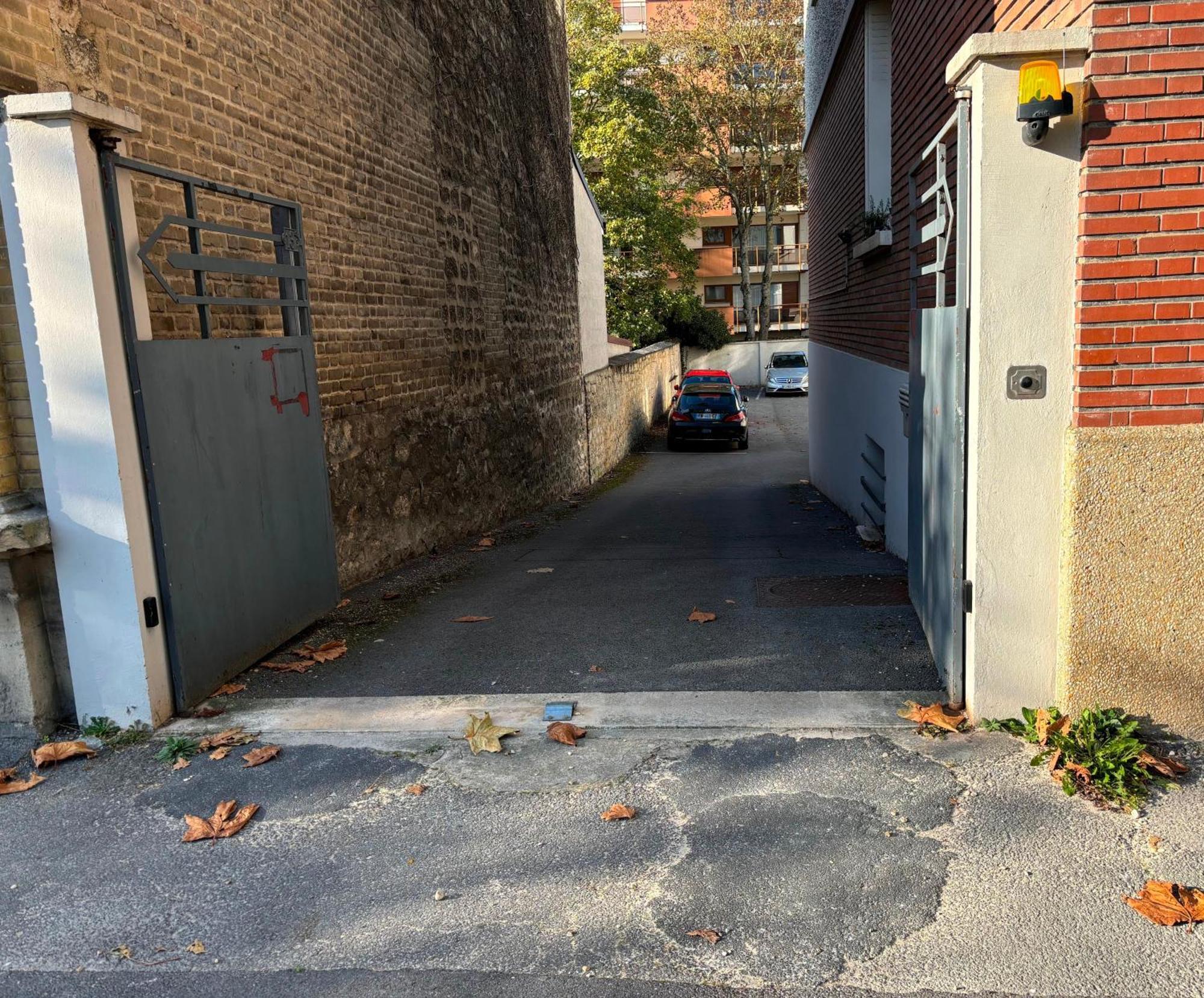 Le Seize - Parking Prive Leilighet Châlons-en-Champagne Eksteriør bilde